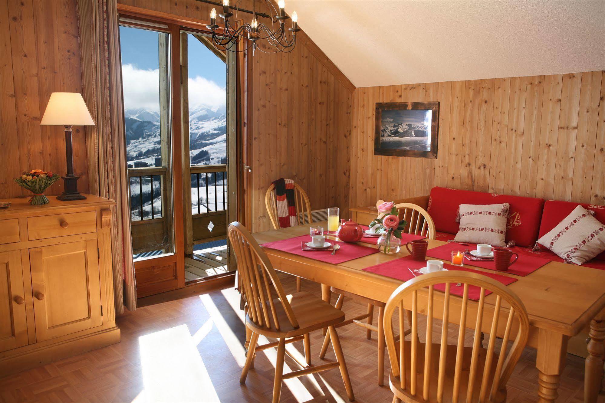 Residence Nemea Les Chalets Des Cimes Fontcouverte-la-Toussuire Εξωτερικό φωτογραφία
